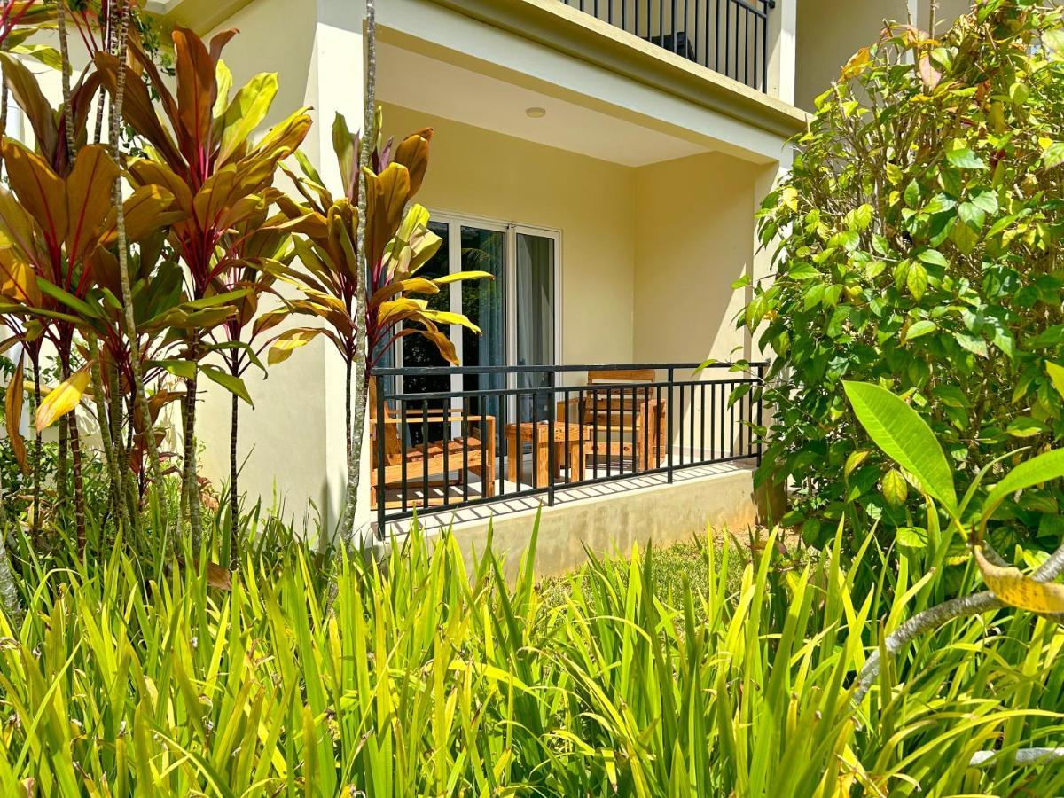 The Seaboards Apartments Seychelles Анс Роял Екстериор снимка