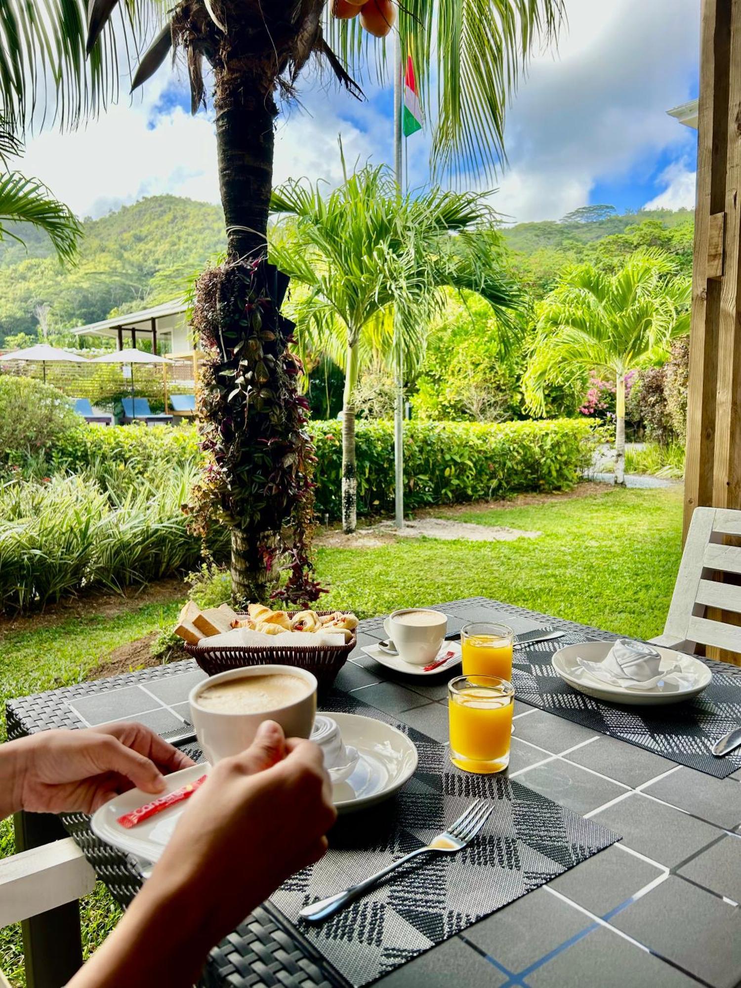 The Seaboards Apartments Seychelles Анс Роял Екстериор снимка